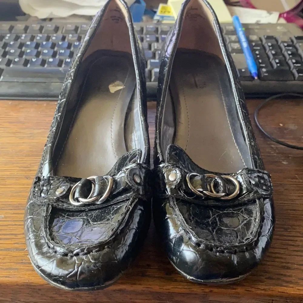 White Mountain Loafers sz. 7.5